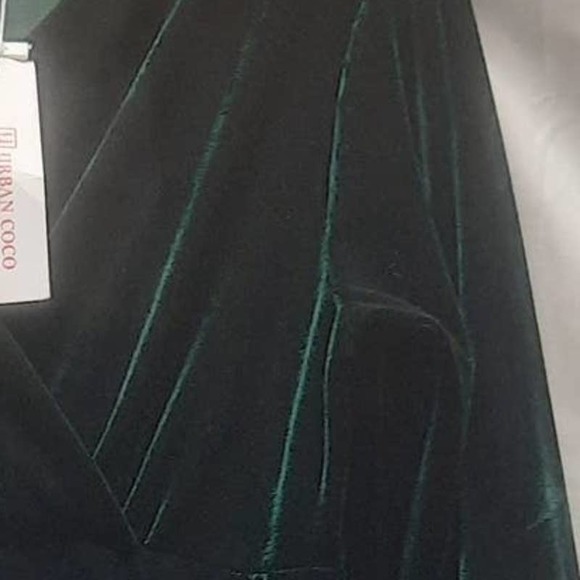 NWT Urban Coco Green Velour Long sleeve empire waist Maxi Christmas Gown Dress 8 - Picture 5 of 9